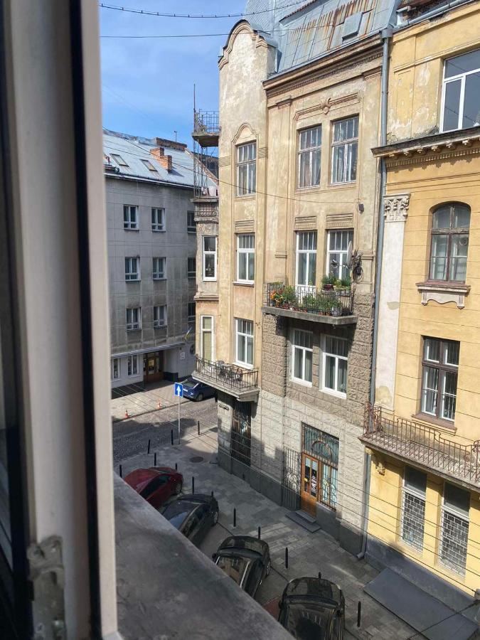 Lvapart 1 Вул Ковжуна Центр Не Далеко Від Ж Д Вокзалу Палацу Мистецтв Звітні Документи Lviv Dış mekan fotoğraf